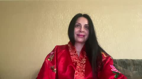 honeyvibe26 online show from May 14, 2:46 pm