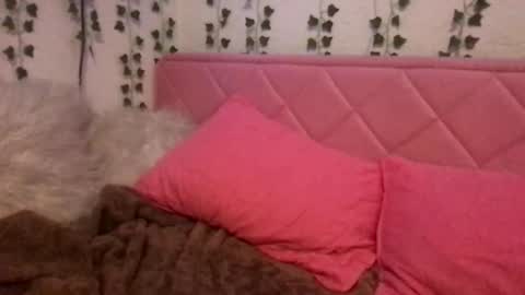 honeyyy89 online show from March 14, 3:12 am