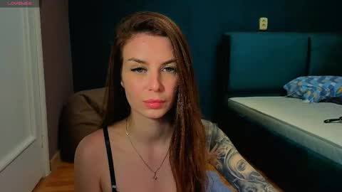 Snapshot of honeyyy_bunny chatting on May 18, 7:09 pm the perfectgirl online show from May 18, 7:09 pm