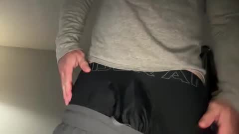 D online show from April 10, 11:42 pm