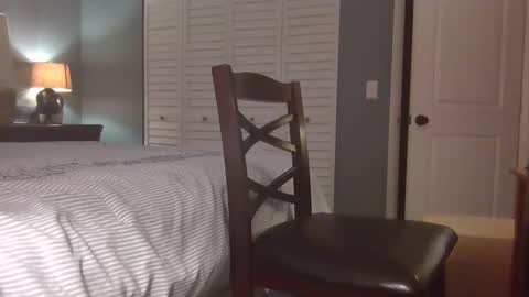 hooshung_mvers8 online show from November 18, 4:39 am