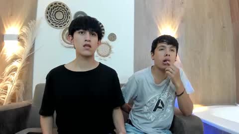 hoot_booys_ online show from November 22, 7:57 pm