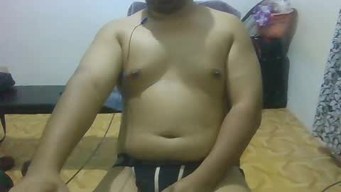 Snapshot of hopefulcub chatting on December 21, 2:47 pm hopefulcub online show from December 21, 2:47 pm