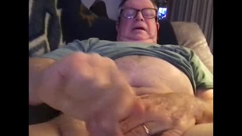 horndog online show from December 17, 9:28 am