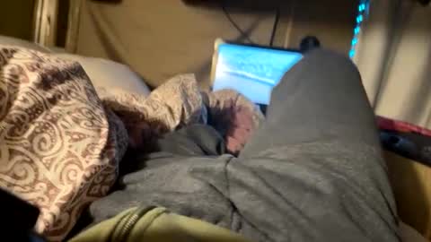 horndwag37 online show from March 17, 5:11 am