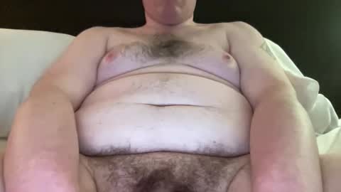 Snapshot of hornedboy98 chatting on March 3, 2:07 am hornedboy98 online show from March 3, 2:07 am