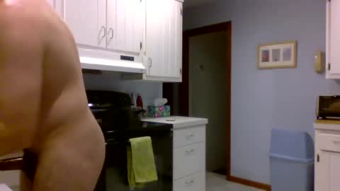 hornemike127 online show from December 19, 11:03 pm