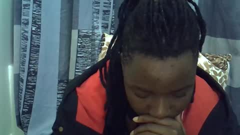 Snapshot of horny_baddie18 chatting on April 16, 10:01 pm Leila online show from April 16, 10:01 pm