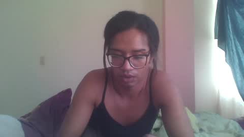 Snapshot of horny_brii chatting on June 8, 2:39 pm horny_brii online show from June 8, 2:39 pm