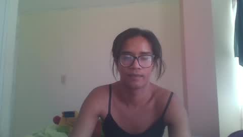 Snapshot of horny_brii chatting on June 10, 5:56 pm horny_brii online show from June 10, 5:56 pm