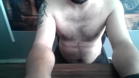 Snapshot of horny_cock31 chatting on May 27, 7:05 am pussy slapper online show from May 27, 7:05 am