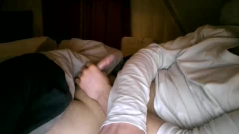 horny_dutch020 online show from February 23, 8:39 pm