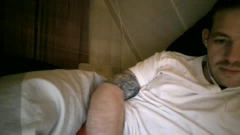 horny_dutch020 online show from June 11, 9:24 pm
