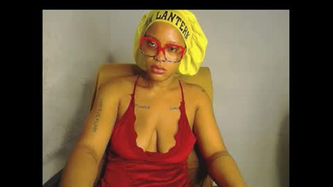 horny_ebonygirl_ online show from March 22, 5:00 am