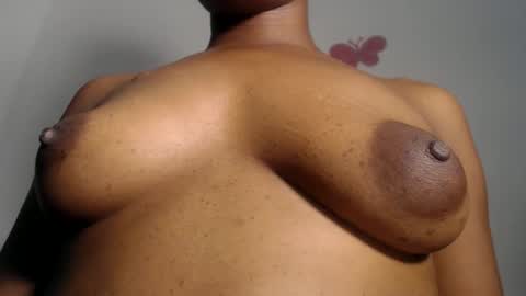 Iris online show from November 17, 7:30 pm