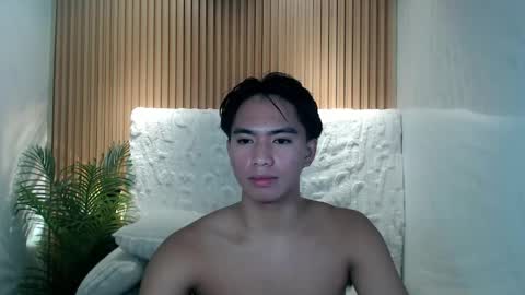 cum boy james online show from June 2, 1:07 am