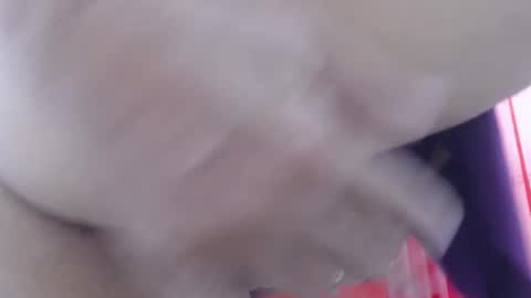 Snapshot of horny_mommy17 chatting on March 4, 3:18 pm armina online show from March 4, 3:18 pm