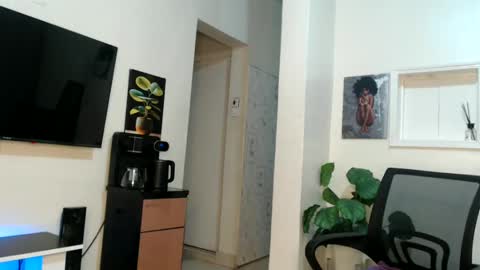 horny_princcess online show from February 1, 2:56 pm