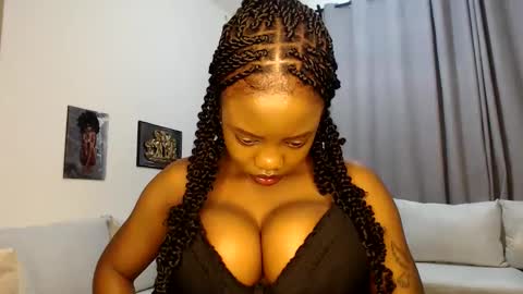 horny_princcess online show from October 11, 8:18 pm