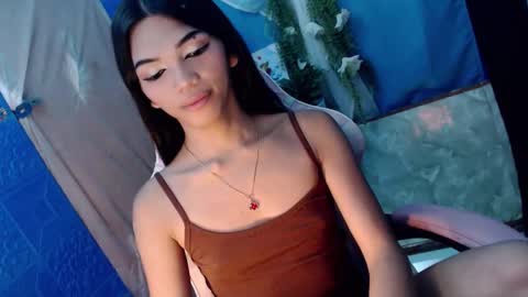 Rhiana online show from March 17, 4:21 pm