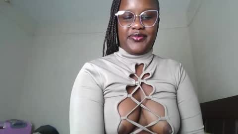 Lucy online show from March 7, 1:19 pm