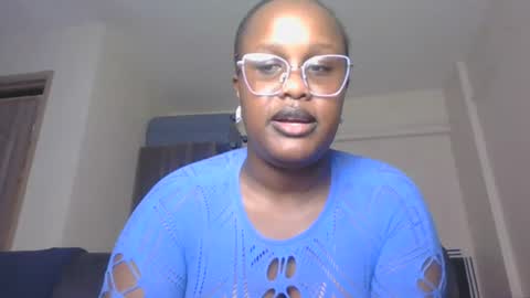 Snapshot of horny_sexxy_babe chatting on July 19, 1:53 am Lucy online show from July 19, 1:53 am