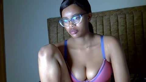 horny_sexy_baby online show from December 1, 11:21 pm