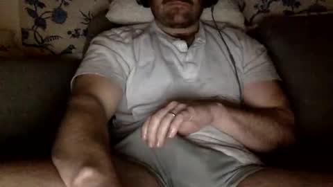 horny_thick_cock online show from December 5, 3:26 am