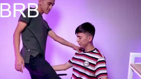 Snapshot of horny_twinks_guys chatting on July 19, 4:00 pm Alex and Camilo online show from July 19, 4:00 pm