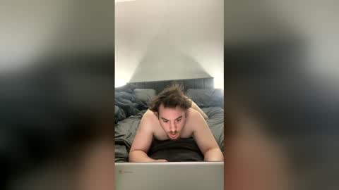 HornyandHot4U2 online show from May 29, 3:59 am