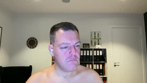 Snapshot of hornyas1975 chatting on December 7, 12:52 am hornyas1975 online show from December 7, 12:52 am