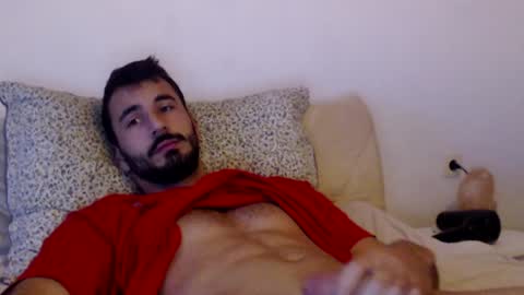 Snapshot of hornyasfuckk33 chatting on December 20, 7:01 am hornyasfuckk33 online show from December 20, 7:01 am