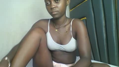 Bella online show from December 22, 5:37 am