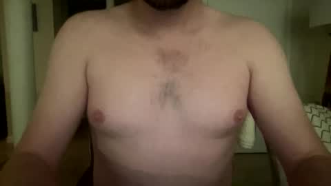 Snapshot of hornybottomdaddy chatting on January 6, 1:19 pm hornybottomdaddy online show from January 6, 1:19 pm