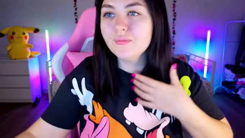 Snapshot of hornycakee chatting on December 5, 8:55 am HornyCakee online show from December 5, 8:55 am