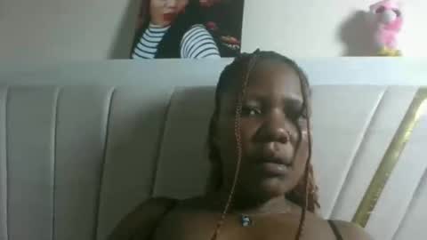 Snapshot of hornychezz2030 chatting on May 18, 5:19 pm hornychezz2030 online show from May 18, 5:19 pm