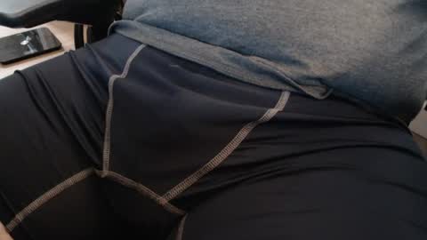 hornydawg50 online show from June 16, 7:05 pm