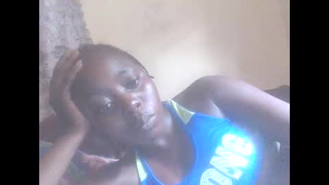 hornygal001 online show from February 21, 10:39 am