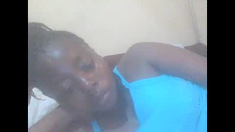 hornygal001 online show from October 22, 5:41 am