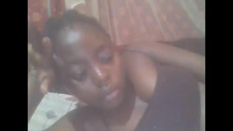 hornygal001 online show from February 14, 7:05 am