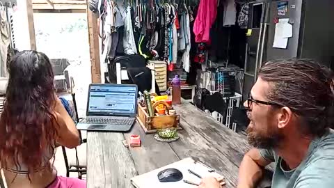 Snapshot of hornyhippies0080 chatting on October 19, 10:49 am Nix  D online show from October 19, 10:49 am