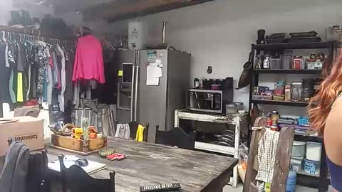 Nix  D online show from October 25, 11:40 am