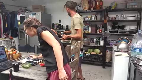 Nix  D online show from November 15, 8:22 am