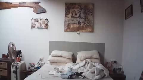 Snapshot of hornyhippies0080 chatting on March 3, 10:54 am Nix D online show from March 3, 10:54 am