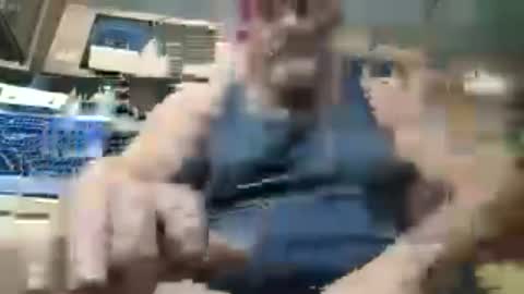 Snapshot of hornyhungwhiteboy4u269 chatting on June 29, 12:28 am hornyhungwhiteboy4u269 online show from June 29, 12:28 am