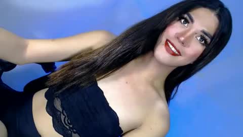 Snapshot of hornylisa_69 chatting on April 8, 4:18 pm hornylisa online show from April 8, 4:18 pm
