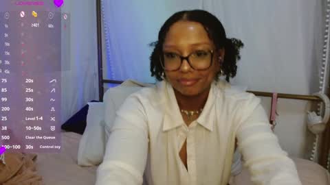 Snapshot of hornylittlehoney chatting on January 5, 8:54 am Horny Little Honey online show from January 5, 8:54 am