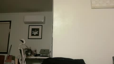 Snapshot of hornylook59 chatting on May 19, 6:47 pm hornylook59 online show from May 19, 6:47 pm