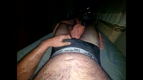 hornyman0605 online show from October 12, 9:36 pm