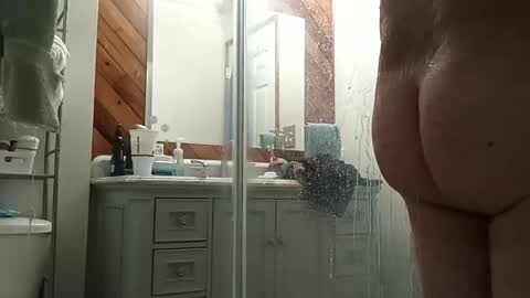 hornyman6942842 online show from December 1, 7:19 pm